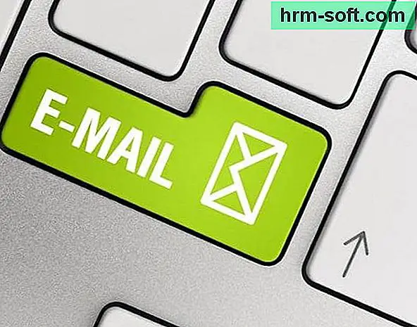 Cómo abrir archivos adjuntos de correo electrónico