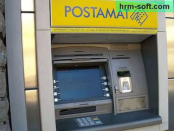 Postepay เป็นบัตรเครดิตแบบชาร์จใหม่ได้ซึ่งออกโดย Poste Italiane โดยสามารถใช้ประโยชน์จากข้อดีทั้งหมดของบัตรเครดิตทั่วไป โดยไม่ต้องมีบัญชีกระแสรายวันที่รองรับ และไม่ต้องเสี่ยงว่าการขโมยข้อมูลอาจก่อให้เกิดความเสี่ยงในการออมของคุณ ( ท่านไม่สามารถใช้จ่ายเกินจำนวนเงินที่ชำระในบัตร)