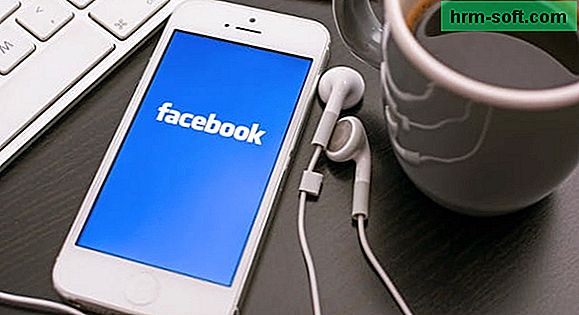 Hogyan állítsuk be a Facebookot olaszul