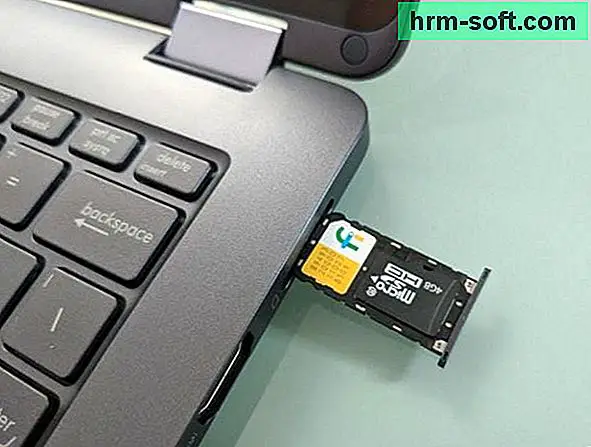 A SIM-kártya behelyezése a számítógépbe