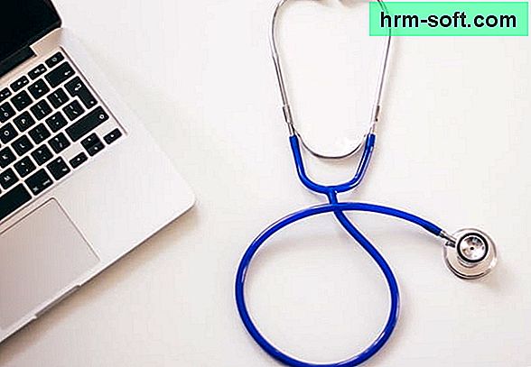 Hogyan lehet orvosot váltani online