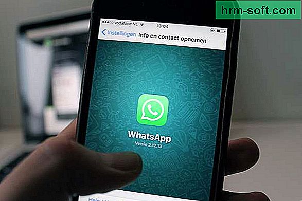 Cara menghubungkan ponsel Anda ke WhatsApp