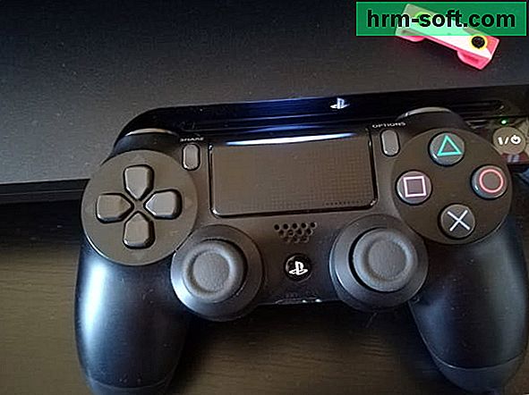 Hogyan csatlakoztassuk a PS4 joystickot a PS3-hoz
