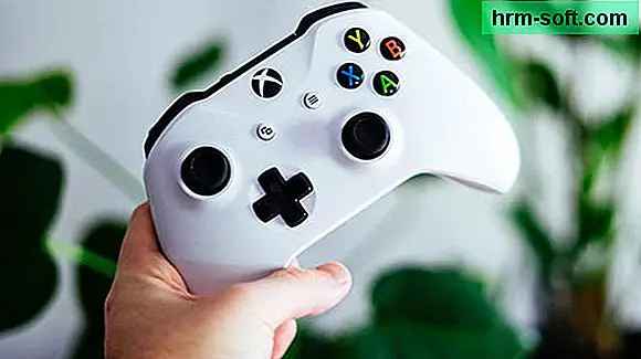 Az Xbox joystickok szétszerelése