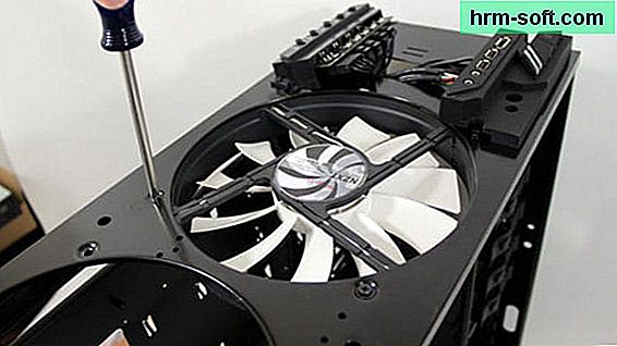 A PC-ventilátorok felszerelése
