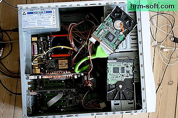 Amikor úgy dönt, hogy új számítógépet vásárol egy megastore-ból, és nincs korlátlan költségvetése, gyakran erős kompromisszumokat kell elfogadnia azáltal, hogy bizonyos szempontból kiváló PC-ket vásárol (pl.