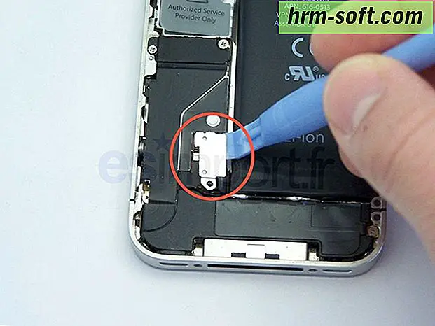 Comment remplacer l'iPhone 4S LCD
