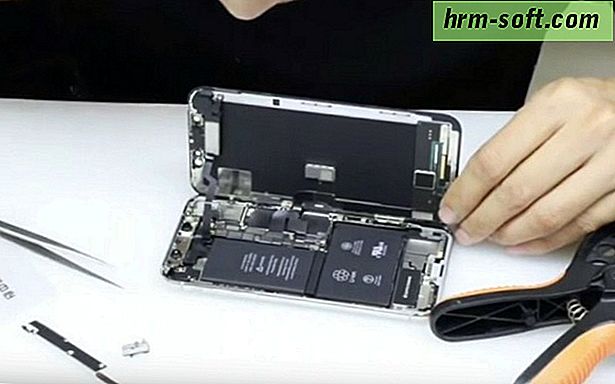 Bagaimana membongkar iPhone 4 LCD
