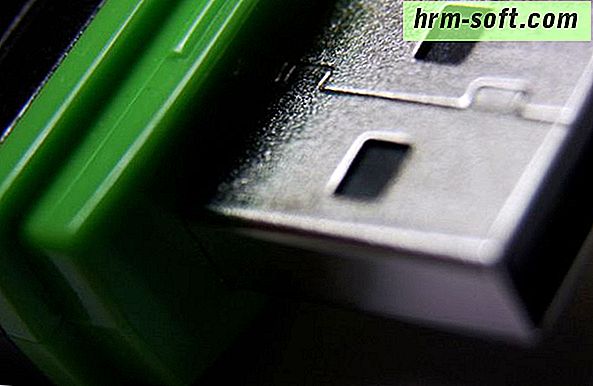 วิธีการตรวจสอบที่ไดรฟ์ USB ที่เชื่อมต่อกับเครื่องคอมพิวเตอร์ฮาร์ดแวร์