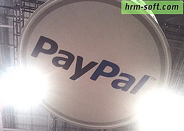 איך להעביר כסף ב- PayPal כדי Postepay תוכנה