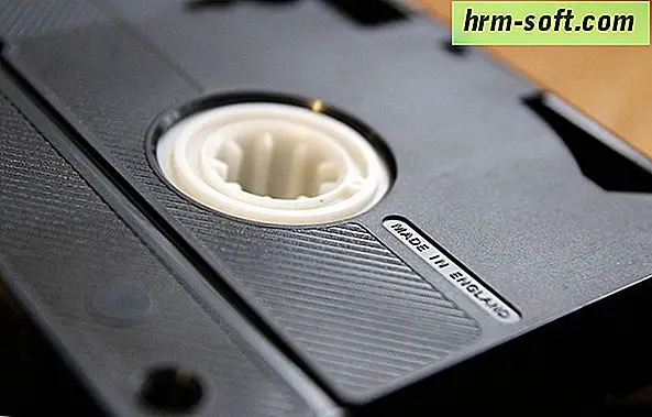 Cómo verter VHS a DVD de software